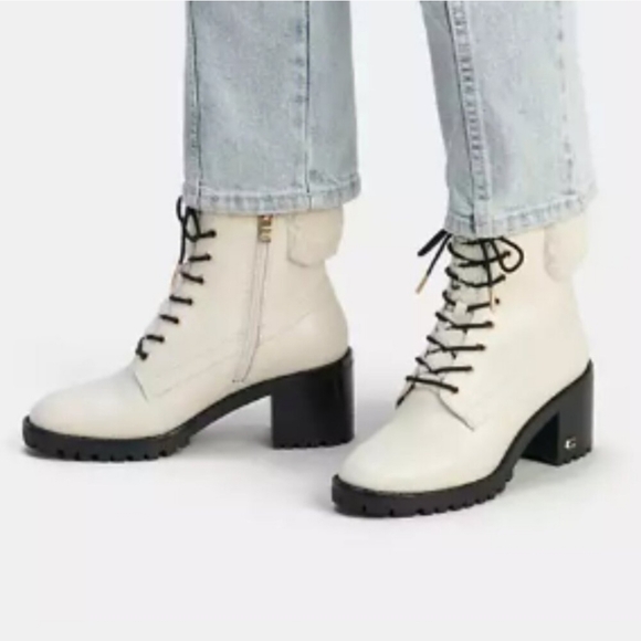 Coach Jill Boot Winter White Size 7.5 EUC - Picture 1 of 12